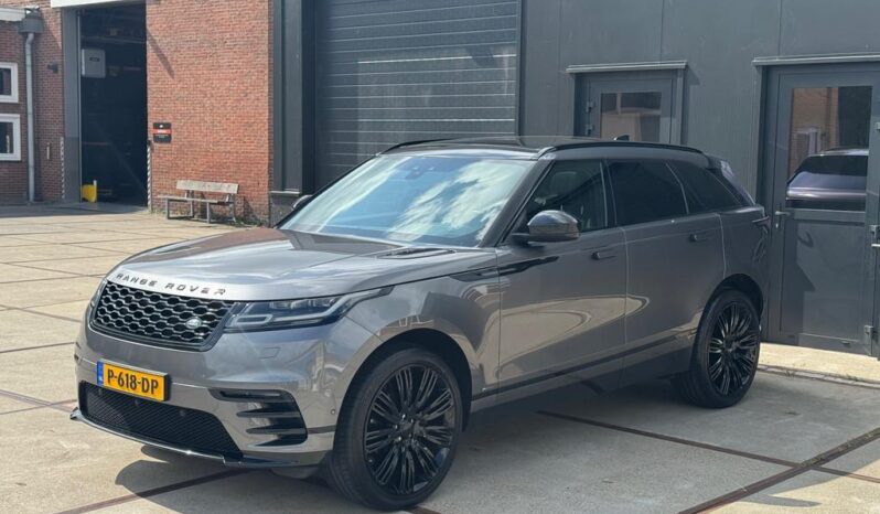 
								Land Rover Range Rover Velar 2.0 D240 AWD R-Dynamic Matrix P full									
