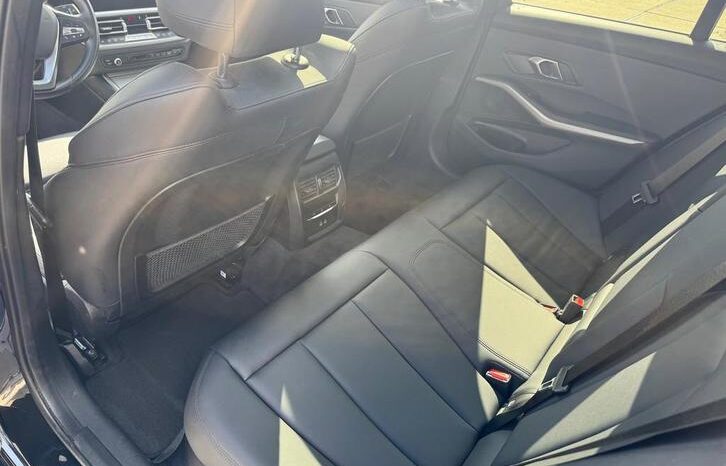 
								BMW 3-serie Touring 330e 292PK Sportline Pano Leer Led full									