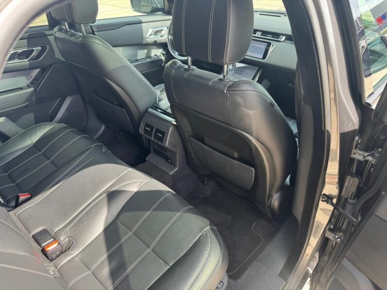 
								Land Rover Range Rover Velar 2.0 D240 AWD R-Dynamic Matrix P full									