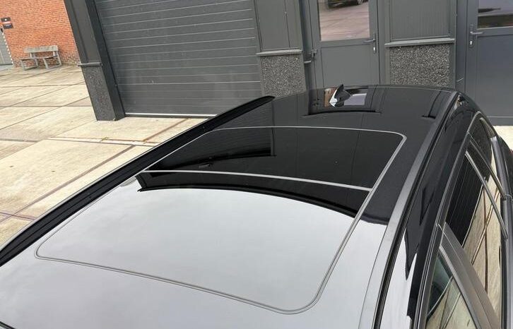 
								BMW 3-serie Touring 330e 292PK Sportline Pano Leer Led full									