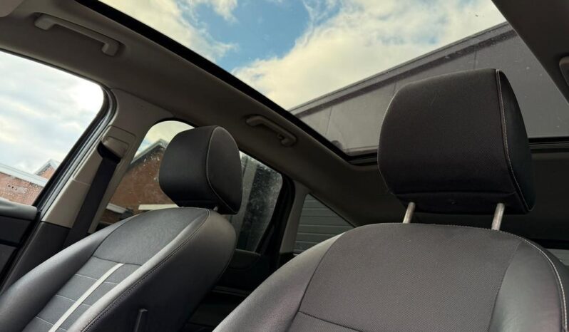 
								Ford Kuga 2.0 TDCi Titanium Navi Clima Cruis Panoramadak Key full									