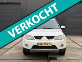 Mitsubishi Outlander 2.2 DI-D Instyle Navi Pano 4wd Leer