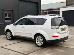 Mitsubishi Outlander 2.2 DI-D Instyle Navi Pano 4wd Leer