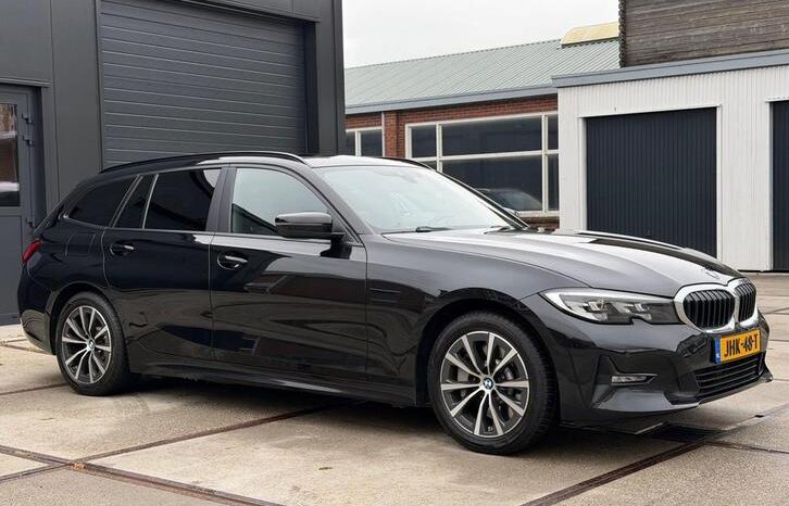 
								BMW 3-serie Touring 330e 292PK Sportline Pano Leer Led full									