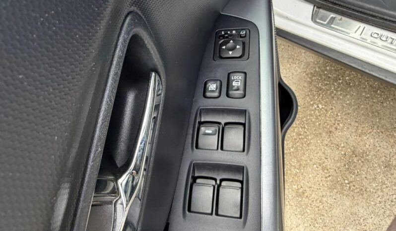 
								Mitsubishi Outlander 2.2 DI-D Instyle Navi Pano 4wd Leer full									