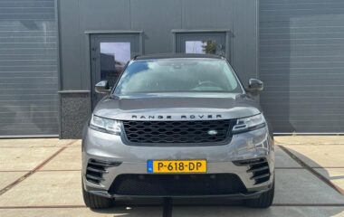 Land Rover Range Rover Velar 2.0 D240 AWD R-Dynamic Matrix P